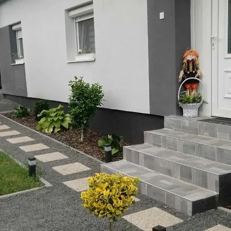 Furmint Apartmán Szegi